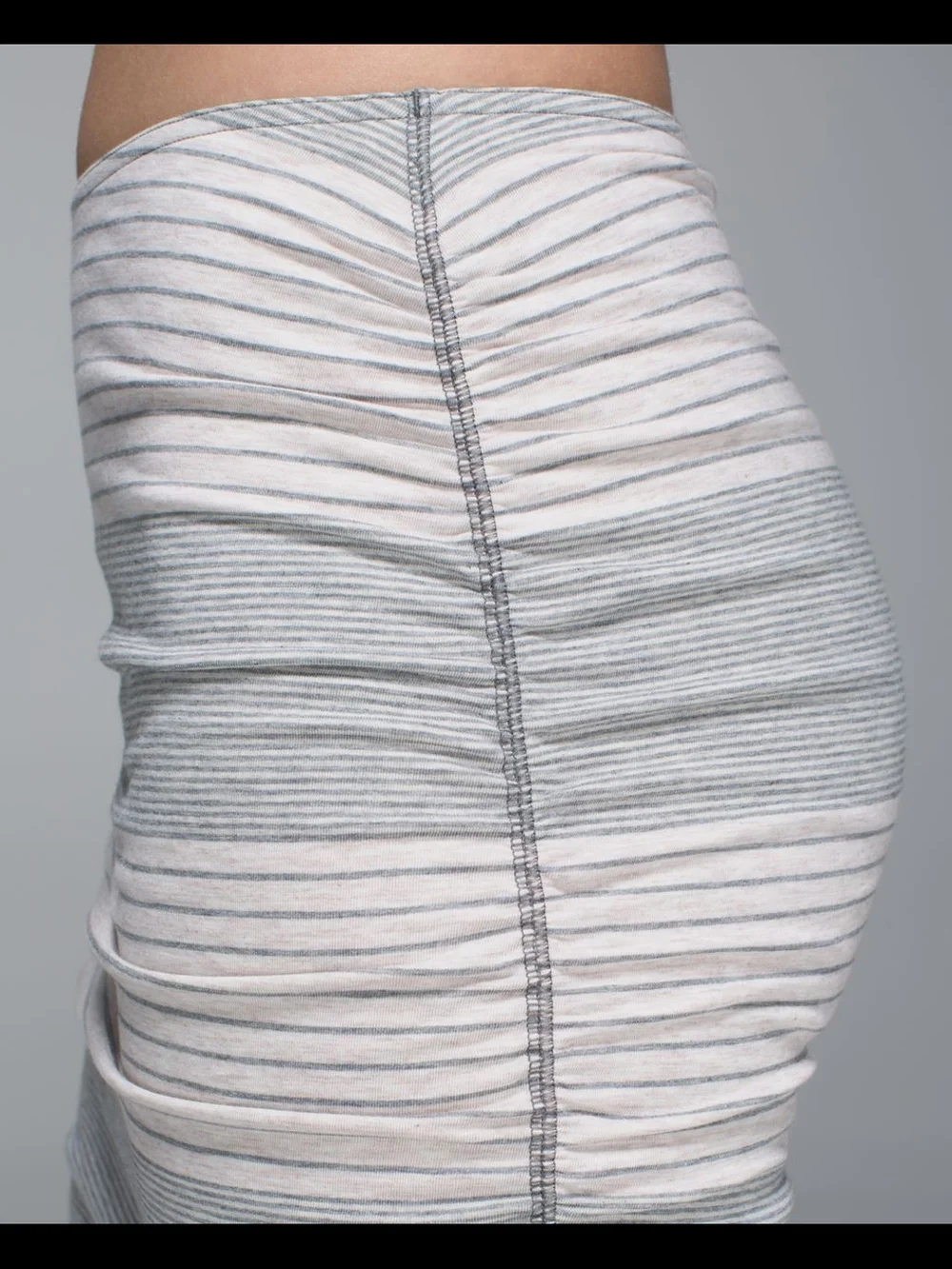 Lululemon Breezy Skirt Heathered oatmeal stripe reversible